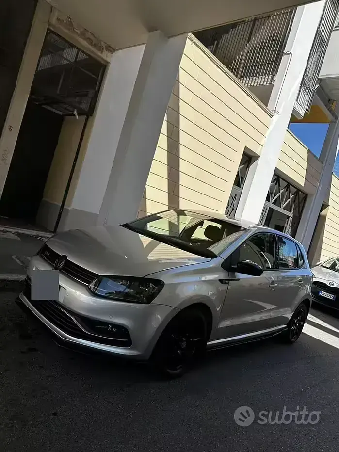 Usata VW Polo 90 CV (66 kW) 2014 Grigio Utilitaria
