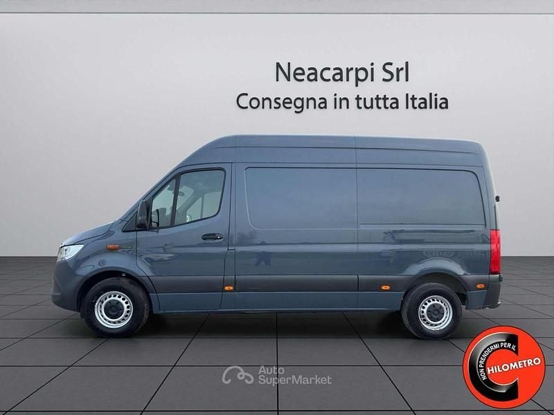 Usata Mercedes E-Sprinter 69 kW (95 CV) 2020 Grigio scuro metallizzato Furgone
