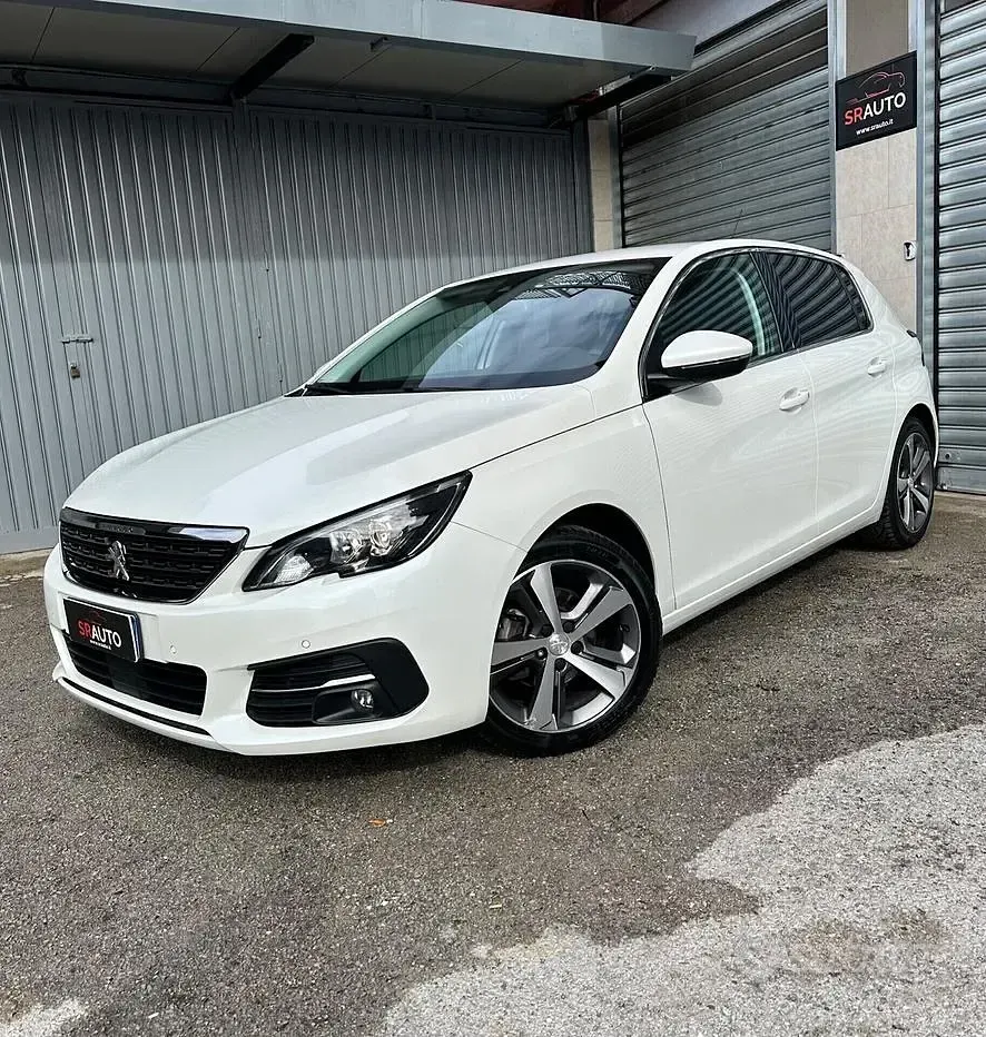 Usata Peugeot 308 Allure 131 CV (96 kW) 2018 Bianco Berlina