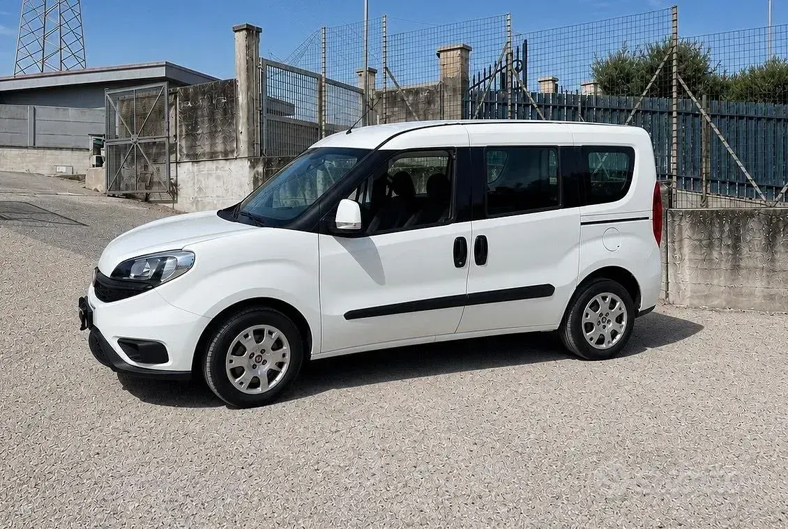 Käytetty Fiat Doblò Pop 120 HP (88 kW) 2017 Valkoinen Tila-auto