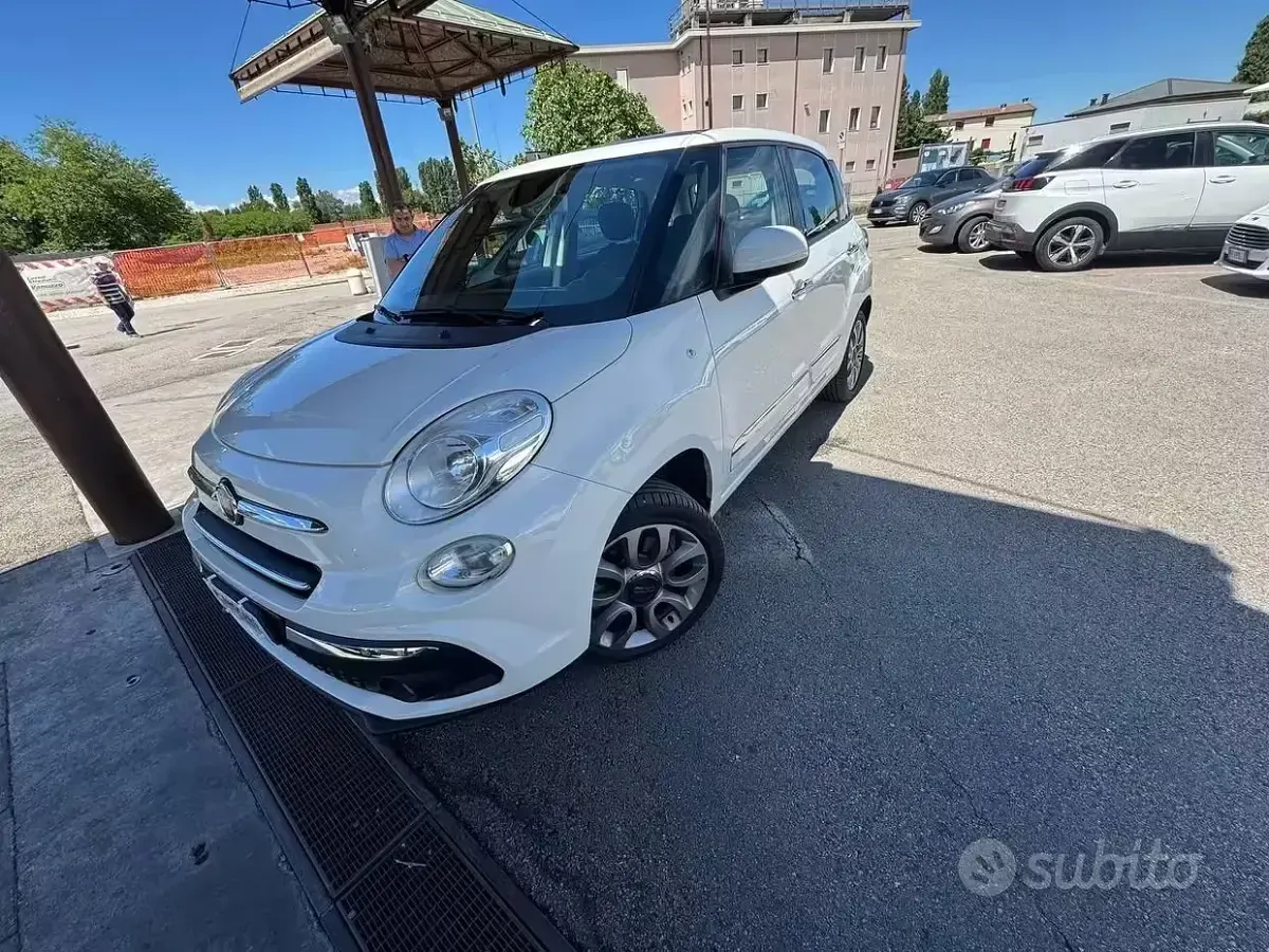 Usata Fiat 500L Lounge 120 CV (88 kW) 2018 Bianco Monovolume