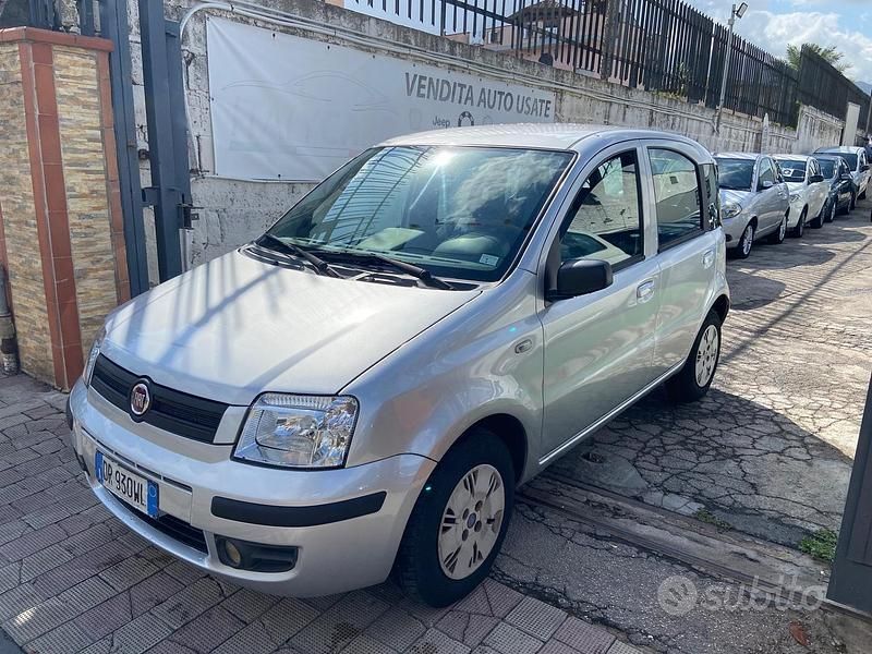 Usata Fiat Panda Dynamic 60 CV (44 kW) 2008 Grigio Utilitaria