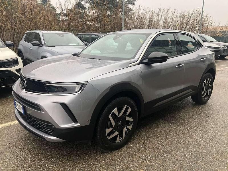 Grigio Usata 2023 Opel Mokka Elegance SUV | 17.400 € (Buon prezzo) - Immagine 1/4