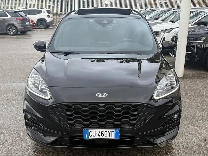 Usata Ford Kuga ST-Line X 190 CV (139 kW) 2022 Nero SUV