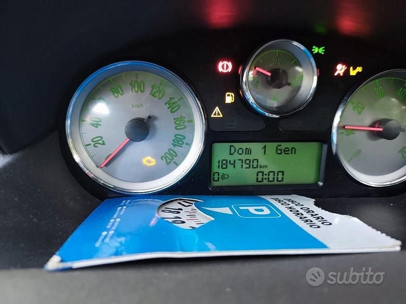 Usata Lancia Ypsilon 60 CV (44 kW) 2008 Bianco Utilitaria