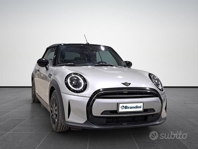 Usata Mini Cooper Cabriolet Classic 136 CV (100 kW) 2023 Grigio Cabrio