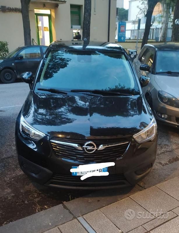 Usata Opel Crossland X 81 CV (59 kW) 2017 Nero SUV