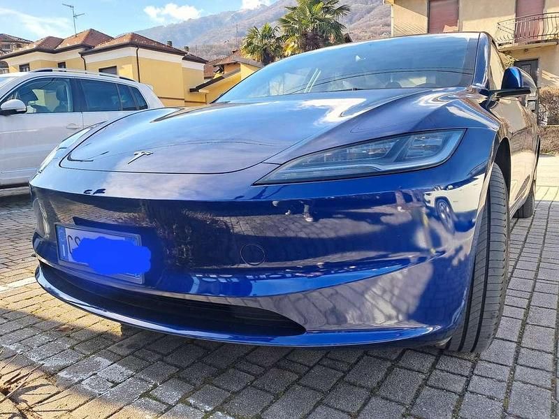 Usata Tesla Model 3 Standard Range 88 kW (120 CV) 2024 Berlina