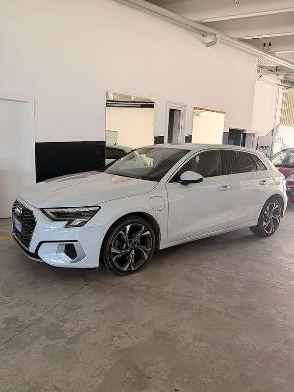 Usata Audi A3 204 CV (150 kW) 2021 Berlina