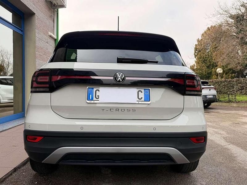 Usata VW T-Cross Edition 95 CV (69 kW) 2023 Ascot grey SUV