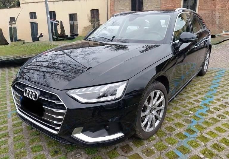 Usata Audi A4 Advanced 135 CV (99 kW) 2021 Nero Station wagon