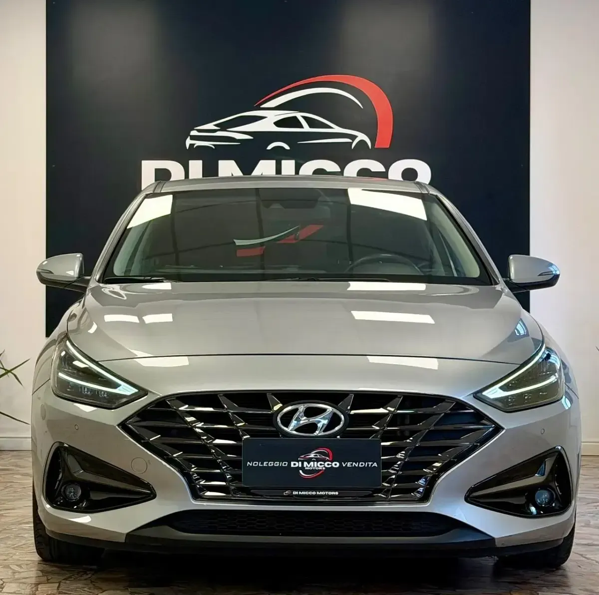 Usata Hyundai i30 Prime 120 CV (88 kW) 2023 Argento Berlina