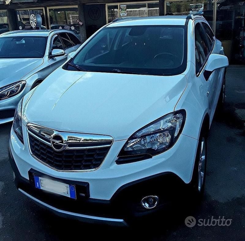 Bianco Usata 2015 Opel Mokka SUV | 8500 € (Buon prezzo) - Immagine 1/4