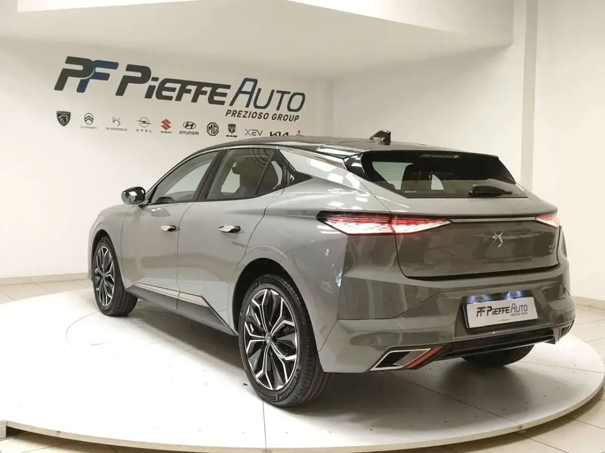 Usata DS Automobiles DS4 Crossback Trocadero 131 CV (96 kW) 2022 Grigio SUV