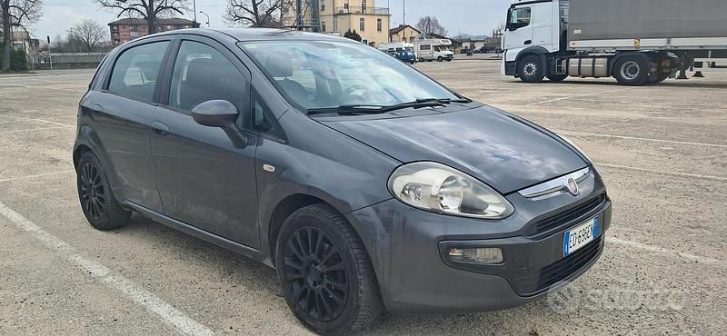 Usata Fiat Punto Evo 65 CV (47 kW) 2010 Utilitaria