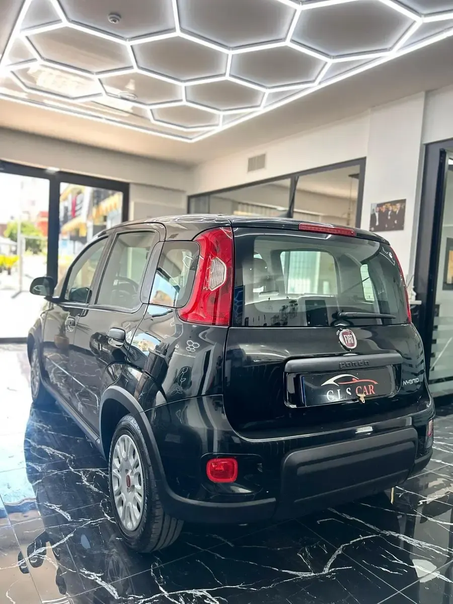 Usata Fiat Panda Cross Cross 69 CV (50 kW) 2023 Nero Utilitaria