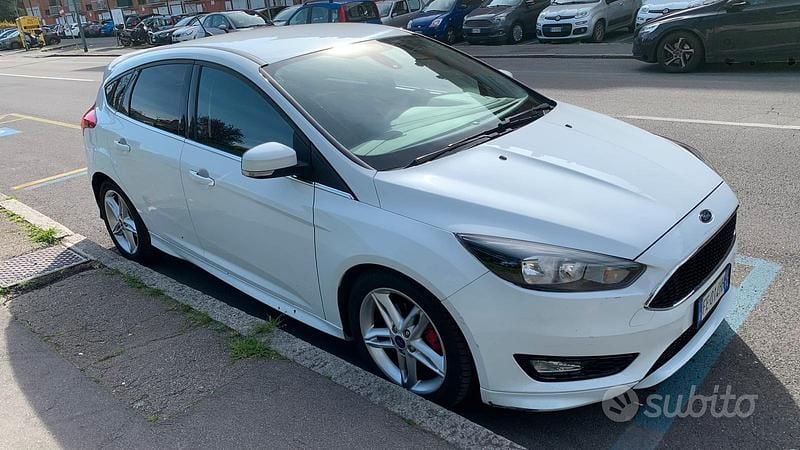Usata Ford Focus Titanium 120 CV (88 kW) 2016 Bianco Berlina
