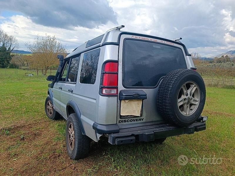 Second-hand Land Rover Discovery 2 138 CP (101 kW) 2002 Gri SUV