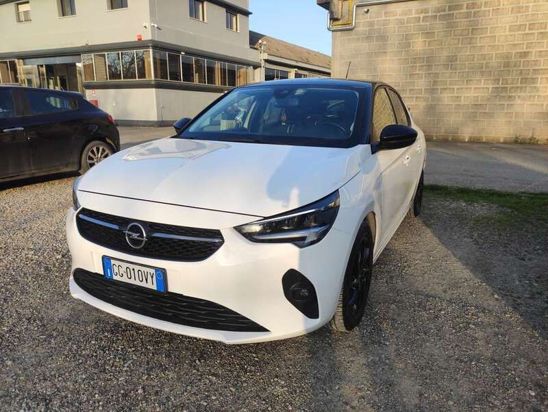 Bianco Usata 2022 Opel Corsa Tre volumi | 12.950 € (Buon prezzo) - Immagine 1/4