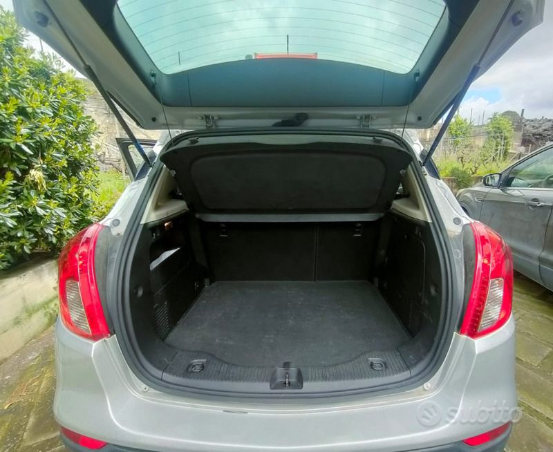 Usata Opel Mokka X 110 CV (80 kW) 2017 Grigio SUV