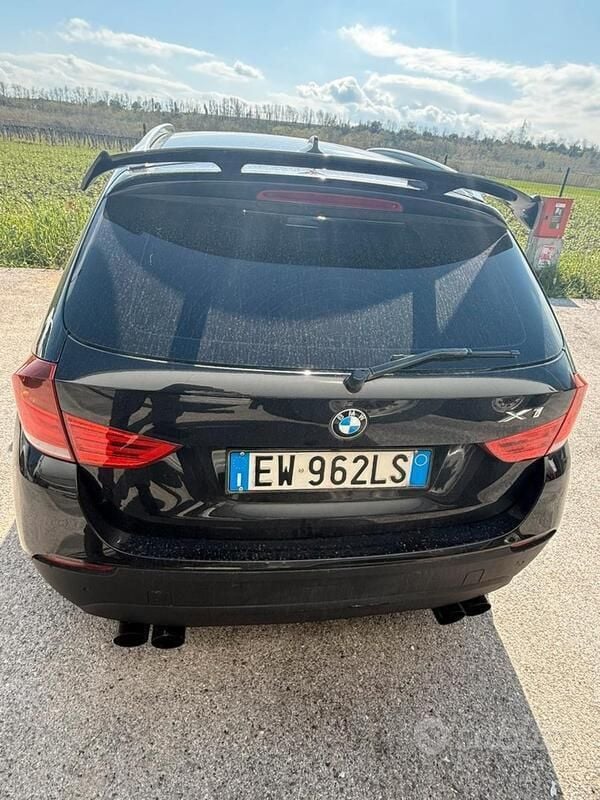 Usata BMW X1 177 CV (130 kW) 2011 Nero SUV