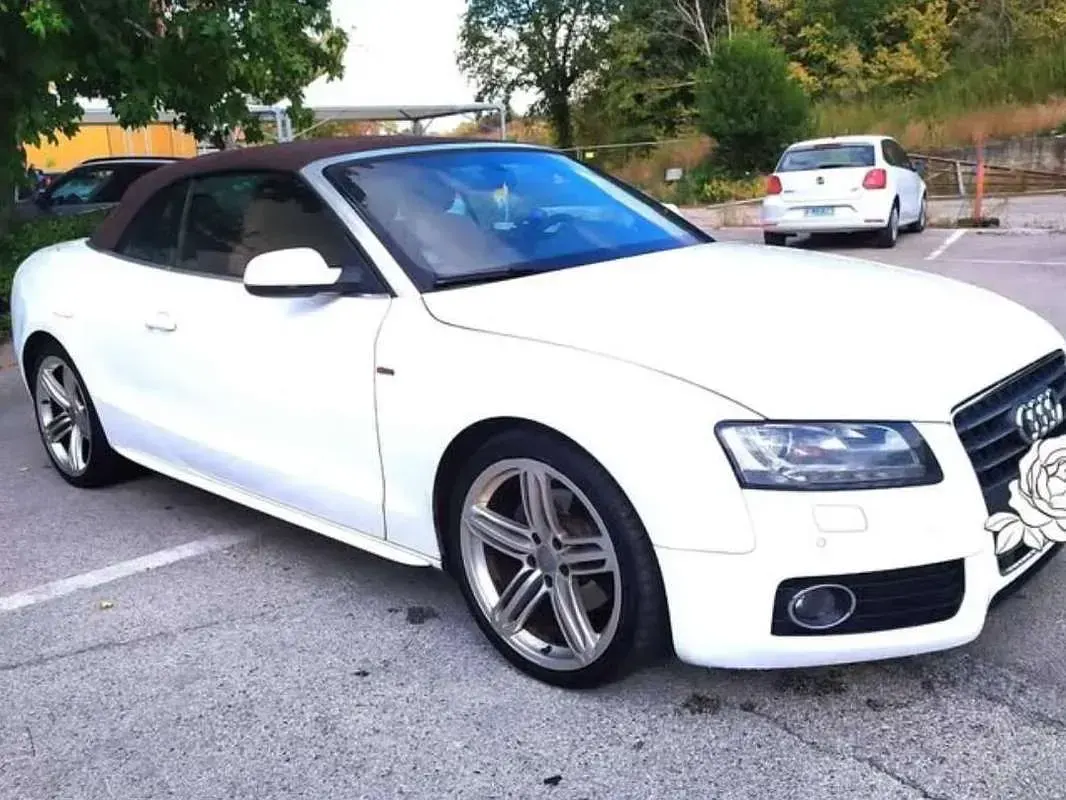 Usata Audi A5 Cabriolet Ambiente 170 CV (125 kW) 2010 Cabrio