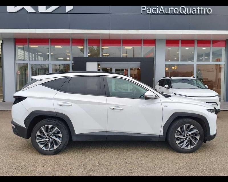 Usata Hyundai Tucson 136 CV (100 kW) 2022 Bianco SUV
