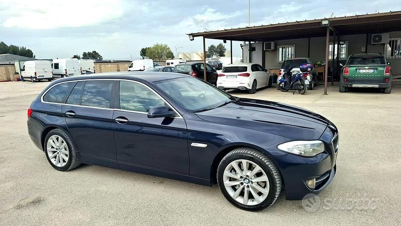 Usata BMW 525 2012 Blu Station wagon