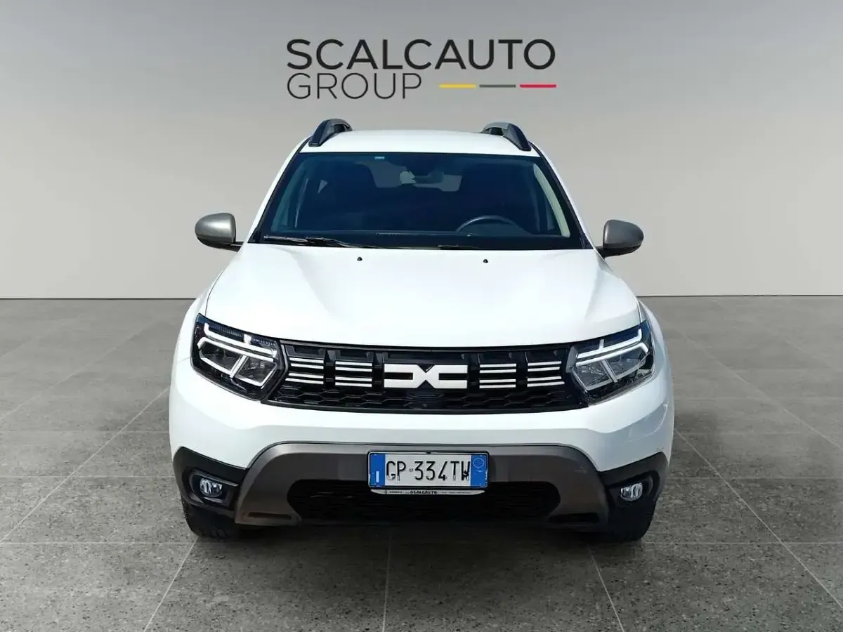 Usata Dacia Duster Journey 101 CV (74 kW) 2023 Bianco SUV