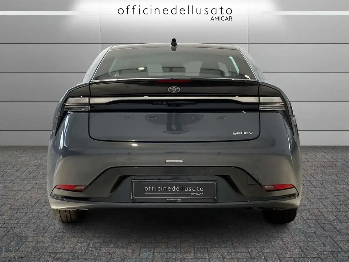 Usata Toyota Prius Lounge+ 223 CV (164 kW) 2025 Other Utilitaria