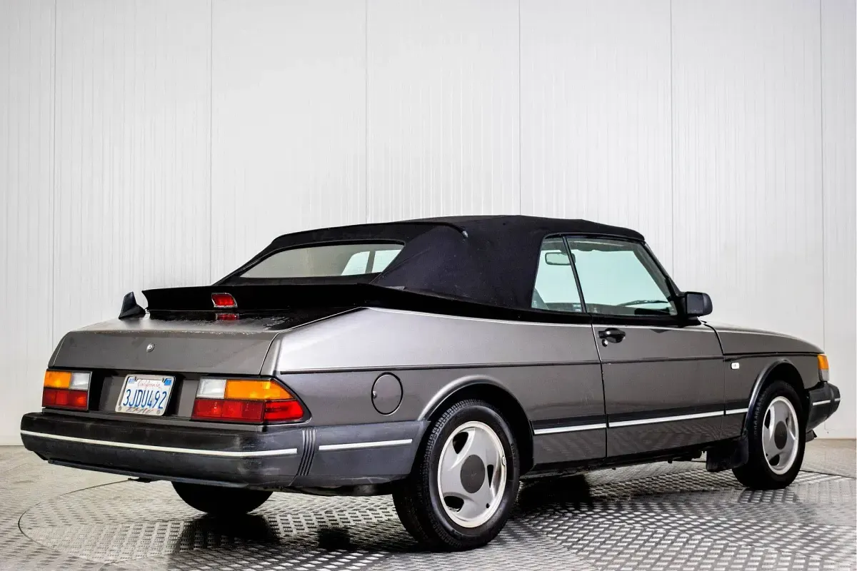 Usata Saab 900 Cabriolet 185 CV (136 kW) 1994 Grigio Cabrio
