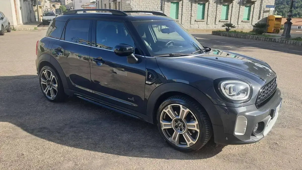 Usata Mini Cooper SD Countryman Hype 190 CV (139 kW) 2020 Grigio SUV
