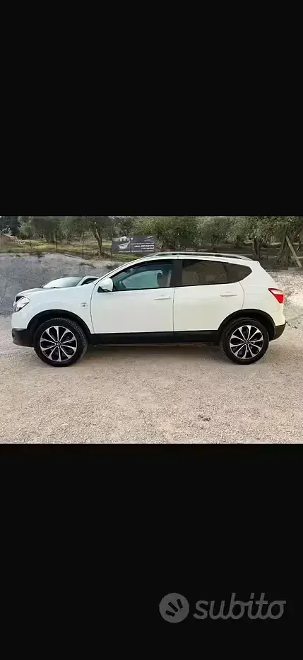 Usata Nissan Qashqai Tekna 110 CV (80 kW) 2013 Bianco SUV