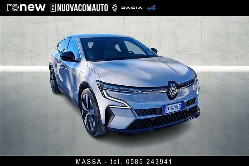 Grigio Usata 2022 Renault Mégane Techno Tre volumi | 24.500 € (Buon prezzo) - Immagine 1/4