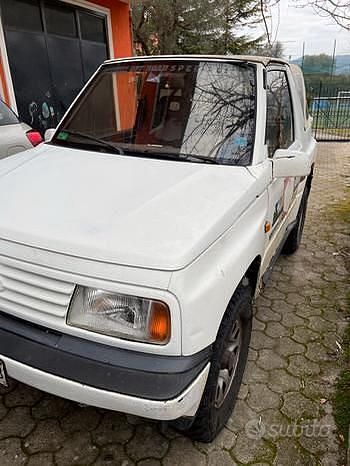 Usata Suzuki Vitara 75 CV (55 kW) 1991 Bianco SUV