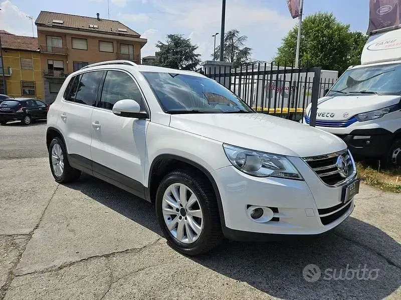 Usata VW Tiguan Sport 140 CV (102 kW) 2011 Bianco SUV