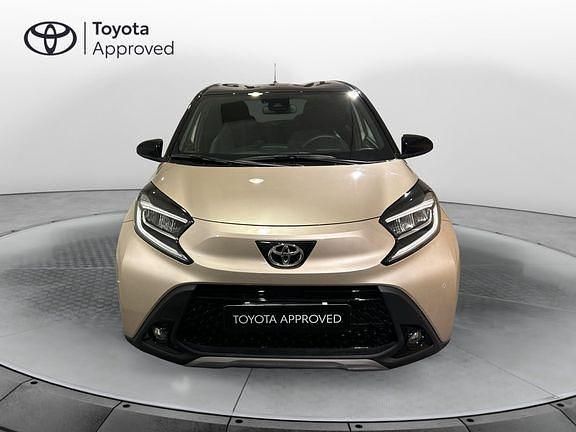 Usata Toyota Aygo X Lounge 72 CV (52 kW) 2022 Grigio SUV