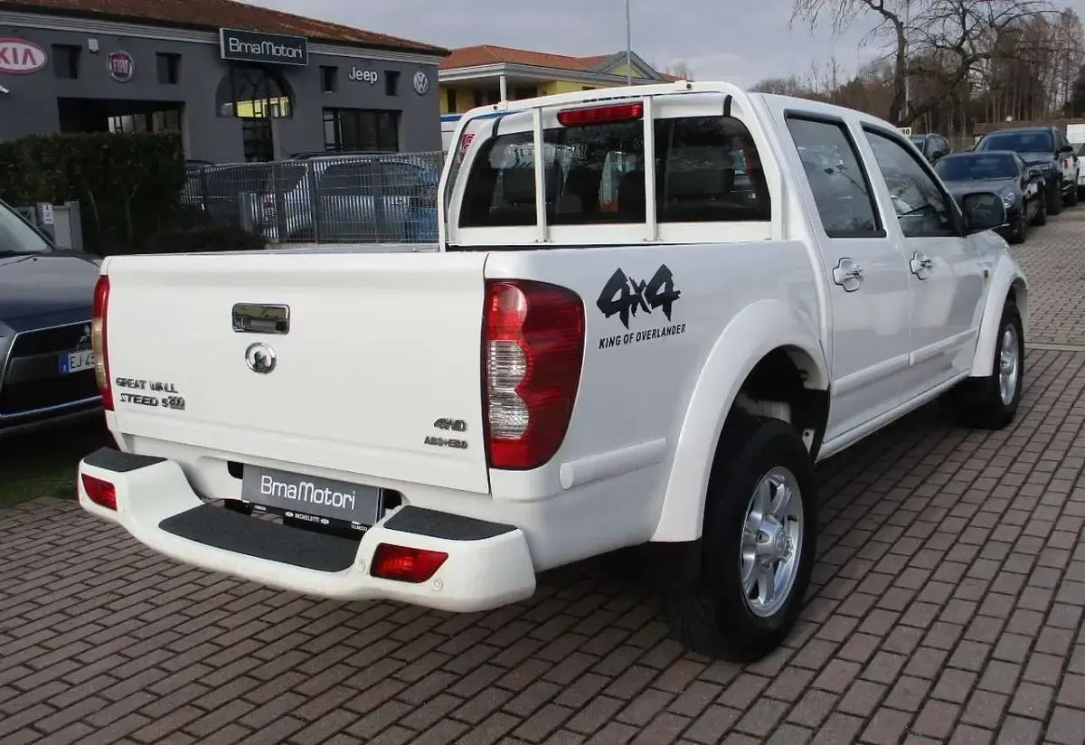 Usata Great Wall Steed 5 143 CV (105 kW) 2012 Bianco Furgone