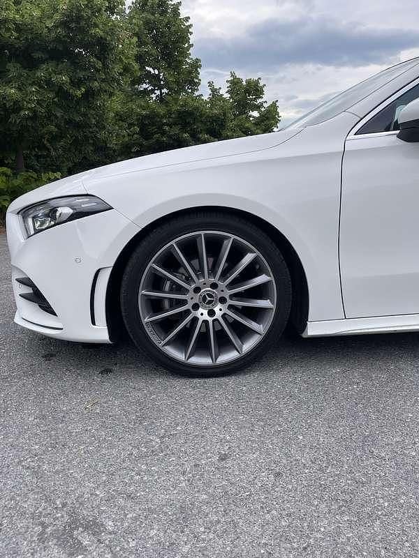 Usata Mercedes A200 AMG line 163 CV (119 kW) 2019 Berlina