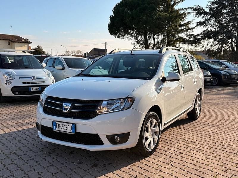 Usata Dacia Logan MCV Lauréate 90 CV (66 kW) 2015 Bianco Station wagon