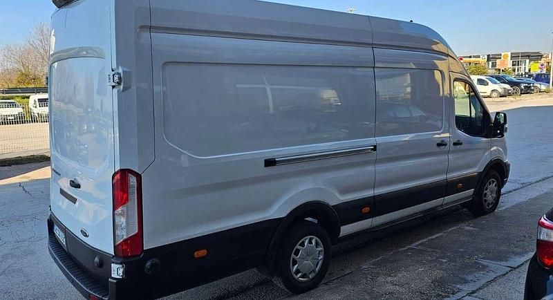 Usata Ford Transit Trend 131 CV (96 kW) 2021 Bianco Furgone