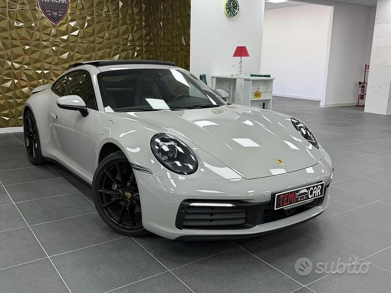 Usata Porsche 911 Carrera 385 CV (283 kW) 2021 Grigio Coupé