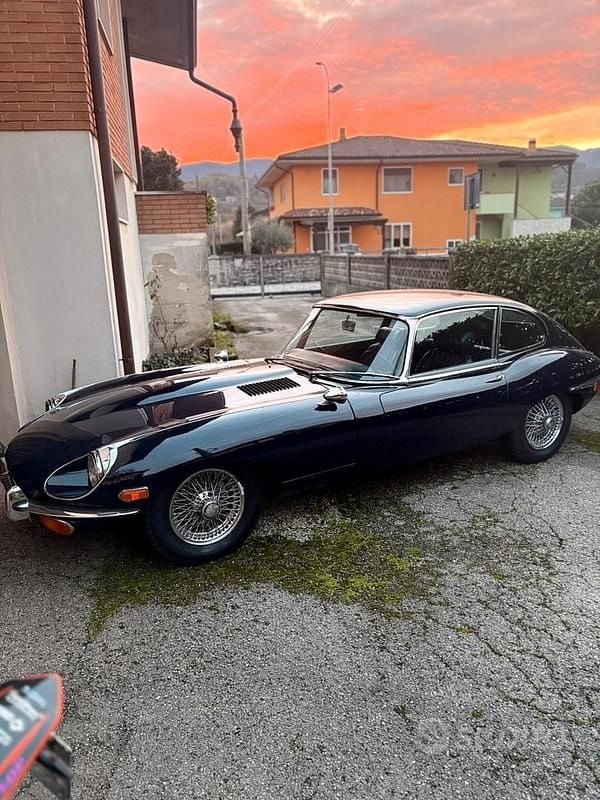 Occasion Jaguar E-Type 265 ch (194 kW) 1970