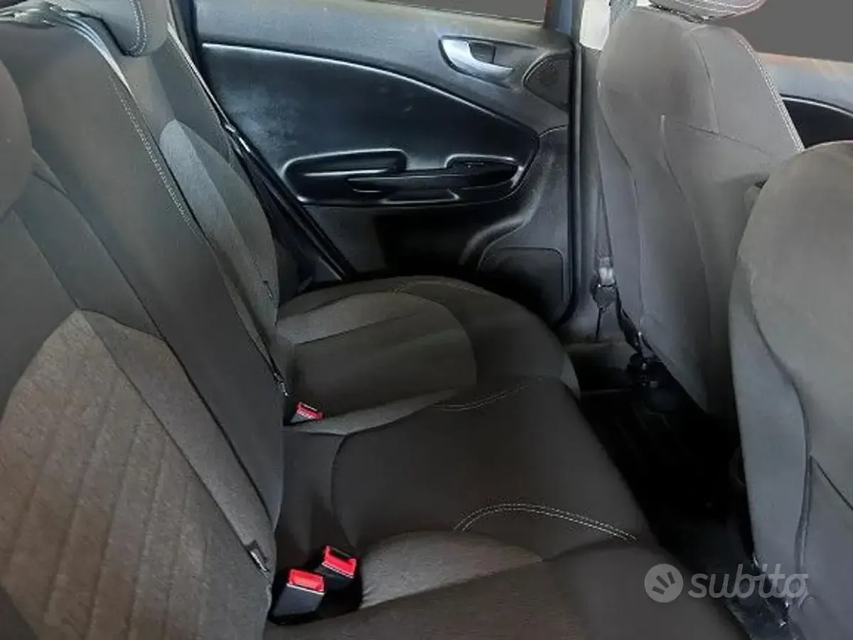 Usata Alfa Romeo Giulietta 120 CV (88 kW) 2018 Grigio Utilitaria