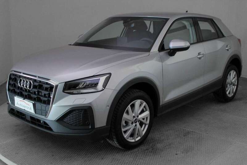 Usata Audi Q2 Business 150 CV (110 kW) 2024 Argento SUV