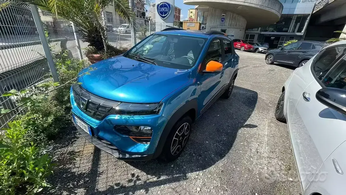 Usata Dacia Spring 33 kW (45 CV) 2021 Blu Utilitaria
