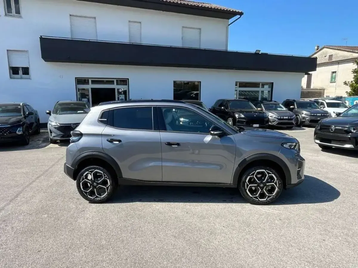 Nuova Citroën C3 PureTech 101 CV (74 kW) 2026 Grigio SUV