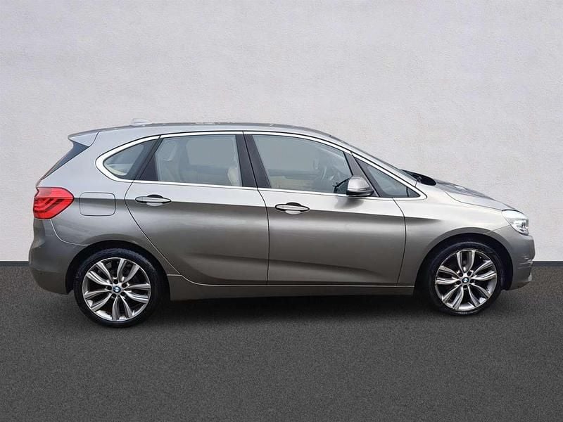 Usata BMW 218 Active Tourer Advantage 150 CV (110 kW) 2015 Grigio Monovolume
