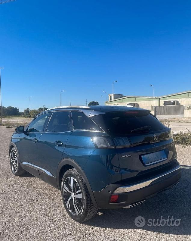 Usata Peugeot 3008 131 CV (96 kW) 2022 SUV