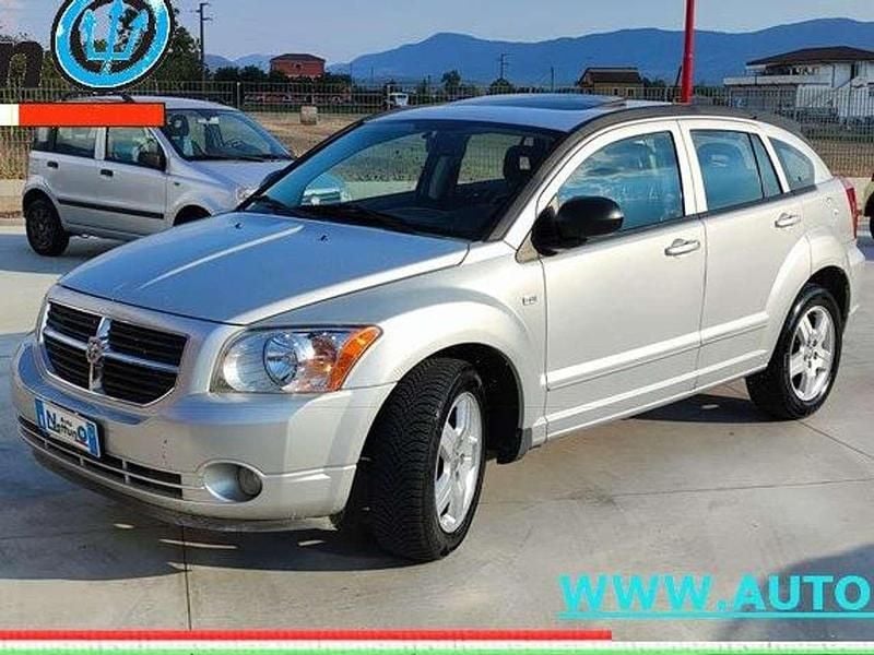 Usata Dodge Caliber SXT 140 CV (102 kW) 2010 Argento Utilitaria